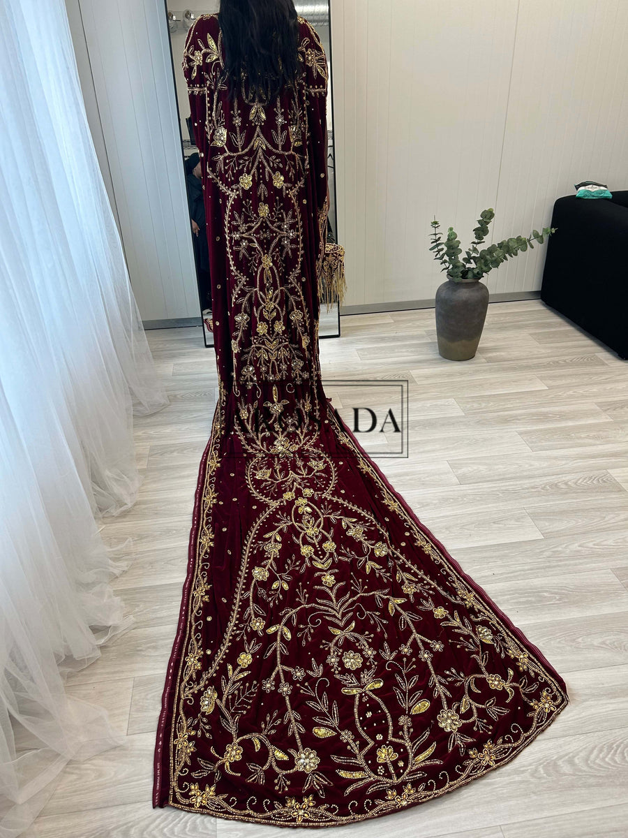 (PRE-ORDER) Faduma  Majestic (Burgundy) -Velvet Collection II