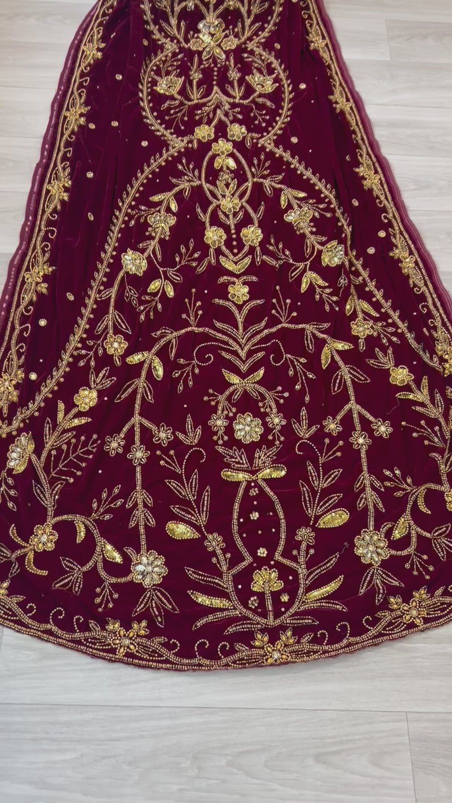 (PRE-ORDER) Faduma  Majestic (Burgundy) -Velvet Collection II